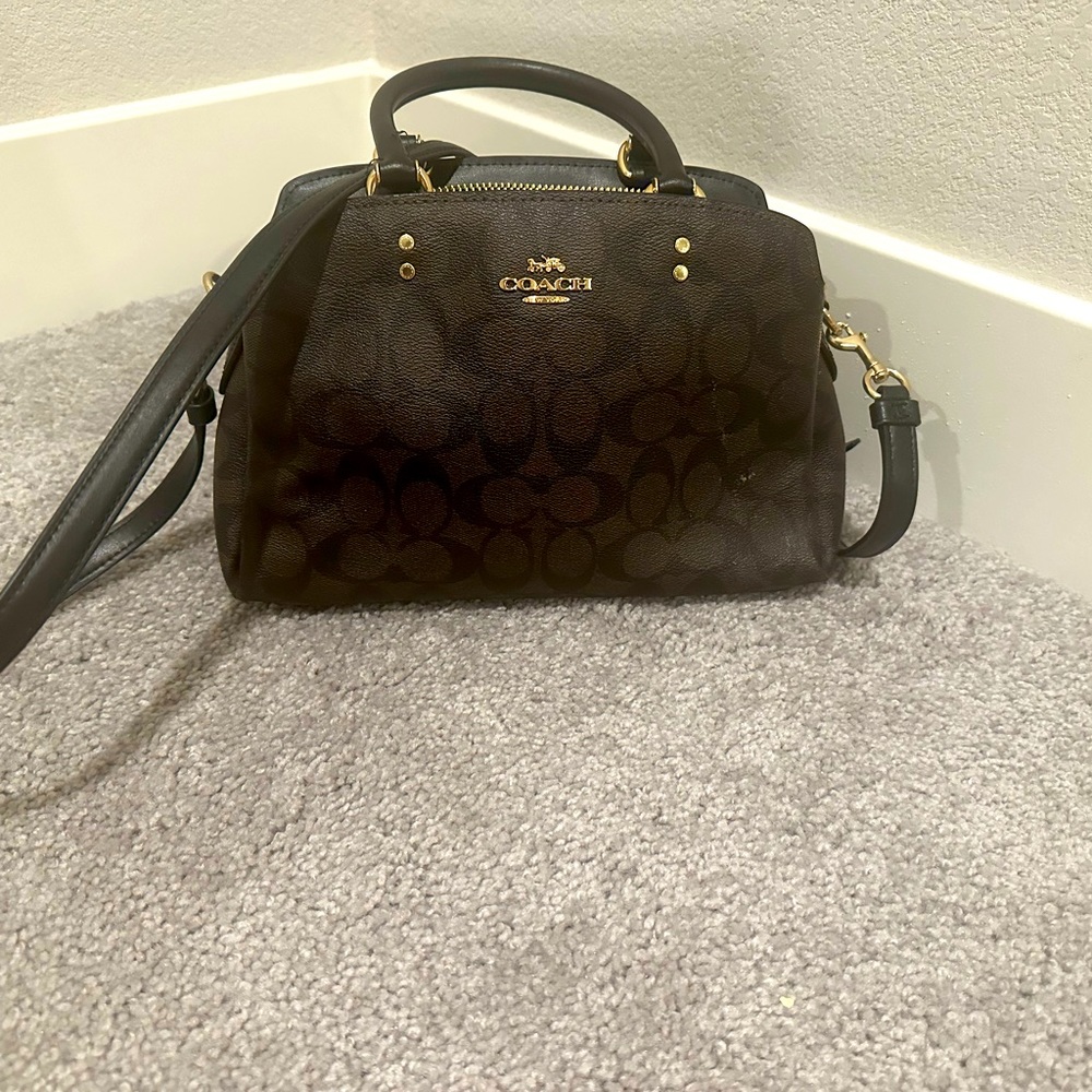 Coach Signature print Small Purse